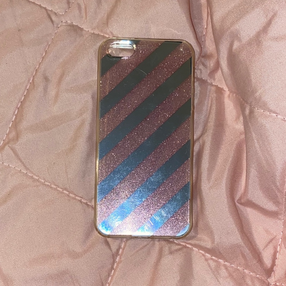 🥀IPHONE SE CASE